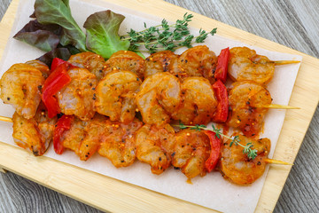 Raw prawn skewer