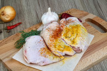 Raw chicken thights