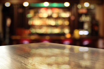 desk top in bar 