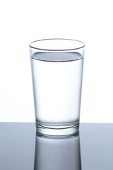 Vaso con agua