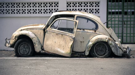 Fotobehang oude verlaten auto © charles taylor