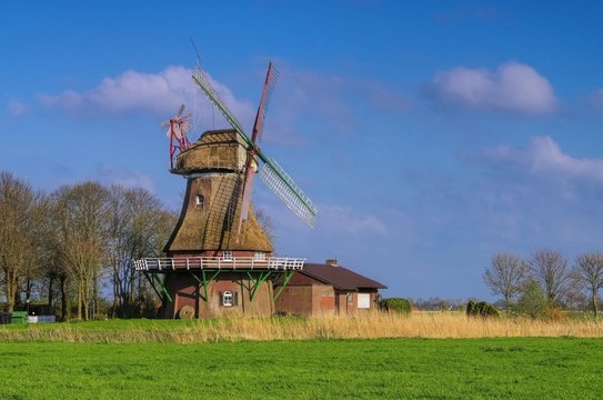 Stumpenser Muehle - windmill Stumpens 01