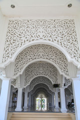 architecture of Masjid Sultan Ismail in Chendering, Kuala Tereng