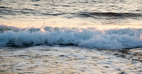  Sea waves late in the evening