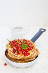 pancakes and currant