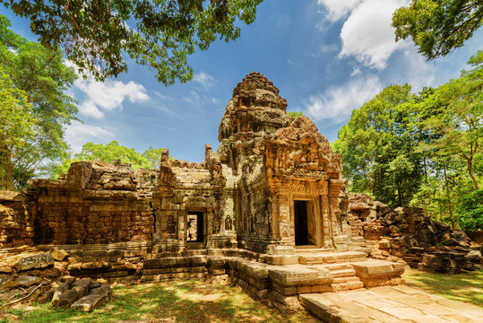 Ancient gopura of Ta Som temple in Angkor, Siem Reap, Cambodia