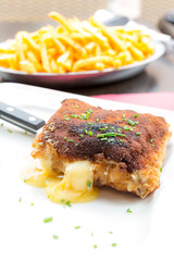 Chicken cordon bleu
