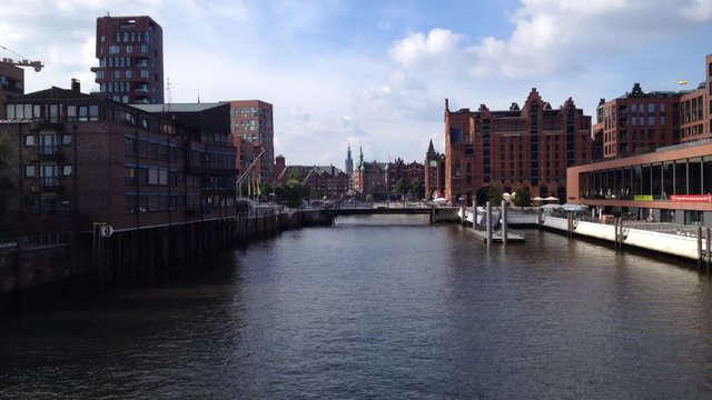 Hamburg im Zeitraffer. Magdeburger Hafen