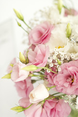 Obraz na płótnie Canvas Beautiful flowers on table in wedding day