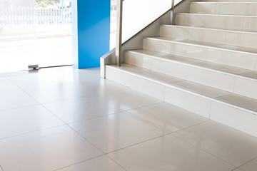 Obraz premium white stairs in modern office