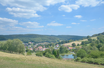 Fototapeta na wymiar der beliebte Urlaubsort Flörsbach im Flörsbachtal im Spessart,Main-Kinzig-Kreis,Deutschland