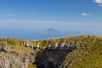 crater vulcano Mahawa, Sulawesi,Indonesia