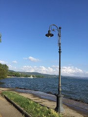 Obraz premium lampione al lago
