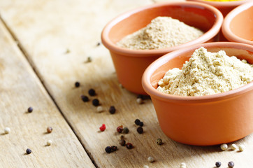 Paprika, mustard, coriander and turmeric spices