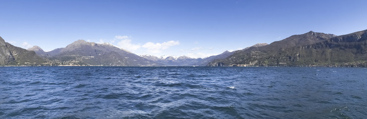 Fototapeta na wymiar Lake of Como with snow-capped mountains.