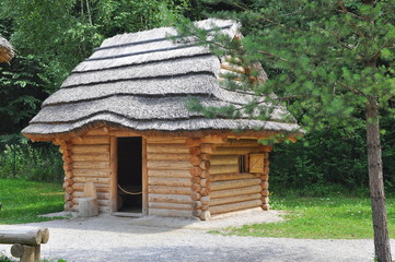 Fototapeta na wymiar traditional wooden Cottage,Slovakia