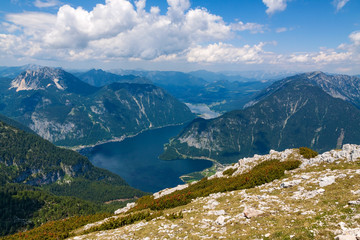 Fototapeta na wymiar Lake Hallstatt - view from Dachstein
