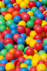 Fototapeta na wymiar plastic colored balls