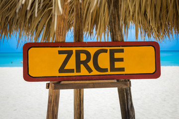 Naklejka premium Zrce sign with beach background