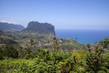 Fototapeta na wymiar Porto da Cruz, Madeira Island