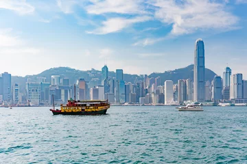 Zelfklevend Fotobehang Hong Kong Victoria harbour and city in background © orpheus26