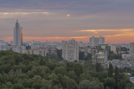 Kiev cityscape at sunset, Ukraine © Panama