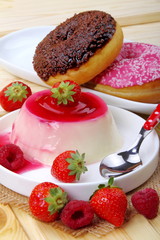 Panna cotta e ciambelle