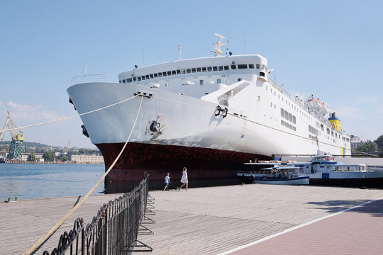 The image of a passenger ship