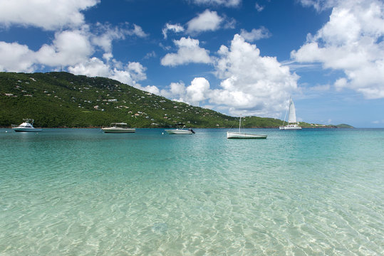 Fototapeta ocean bay on island with yachts on anchor
