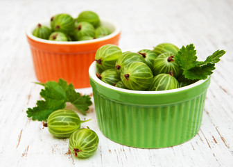 gooseberries with leaves