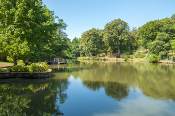 Fototapeta na wymiar Tranquil lake scene in rural area in Ataturk Arboretum Bahcekoy Istanbul