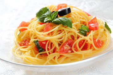 トマトの冷製パスタ