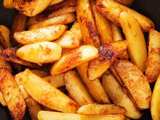 Fried potatos with sugar