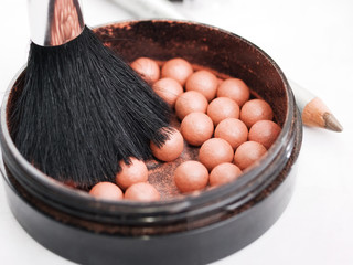 Face pearls, make up