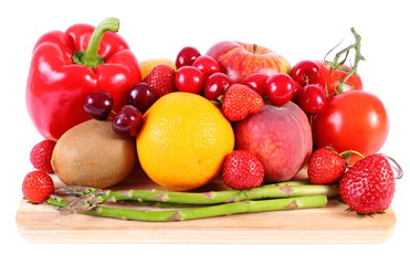 Fototapeta na wymiar Fresh fruits and vegetables, healthy nutrition