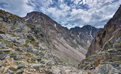 View on the descent from the mountain range