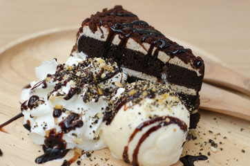 Fudge cake with vanilla ice cream
