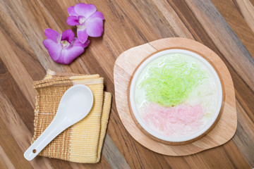 sarim, sweet-noodles in coconut milk syrup