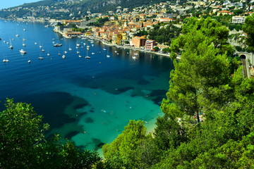lagon dans la baie de villefranche sur mer