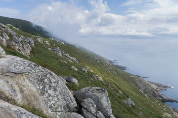 Fototapeta na wymiar Barranco en Cabo Finisterre (La Coruña, España).