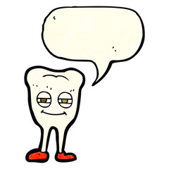 cartoon smiling tooth with speech bubble