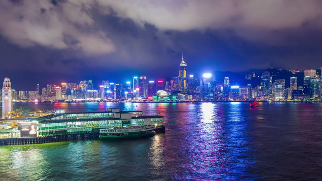 Hyperlapse video of Victoria Harbour in Hong Kong