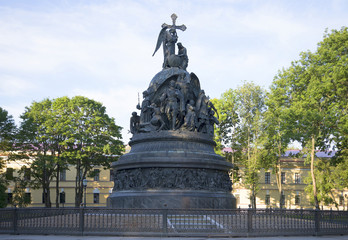 Fototapeta na wymiar Памятник 