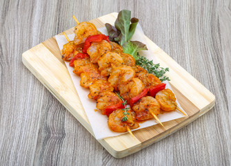 Raw prawn skewer