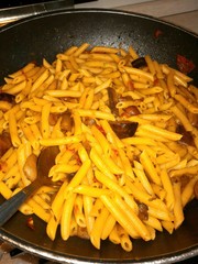 Pennette ai funghi e zafferano