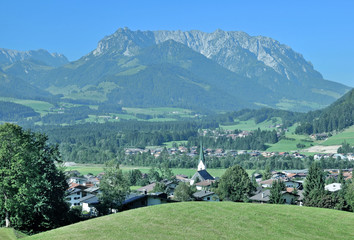 der beliebte Urlaubsort Kössen in Tirol,Österreich © travelpeter