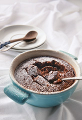 Self saucing chocolate pudding