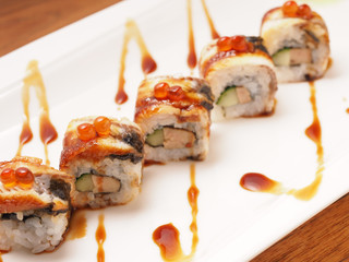 eel sushi roll