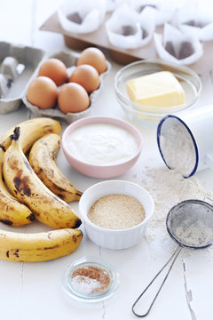 Raw ingredients for banana loaf
