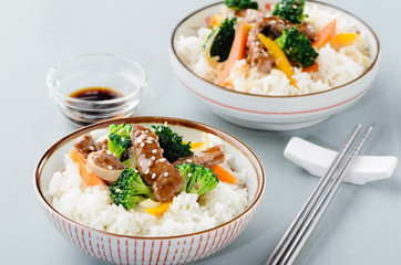 Wok fried beef vegetables and rice